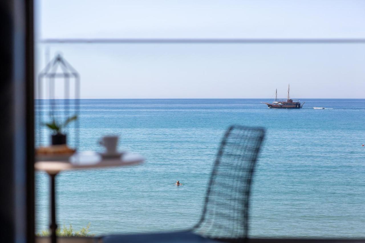 Elimia Suites & Studios Makrýgialos Exteriér fotografie